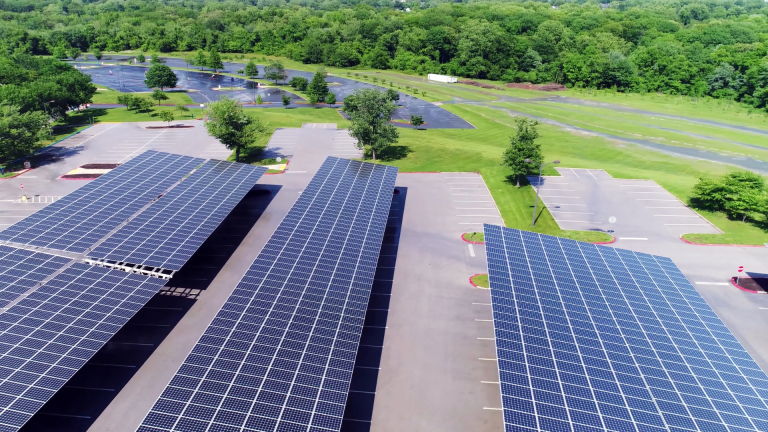 découvrez les dernières innovations solaires prévues pour 2025, révolutionnant l'énergie renouvelable avec des technologies avancées, des systèmes plus efficaces et des solutions durables pour un avenir éco-responsable.