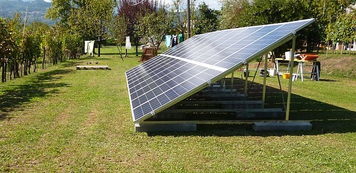 d&eacute;couvrez nos services d'installation de panneaux solaires professionnels pour profiter d'une &eacute;nergie renouvelable et durable. maximisez votre efficacit&eacute; &eacute;nerg&eacute;tique et r&eacute;duisez vos factures d'&eacute;lectricit&eacute; tout en pr&eacute;servant l'environnement.