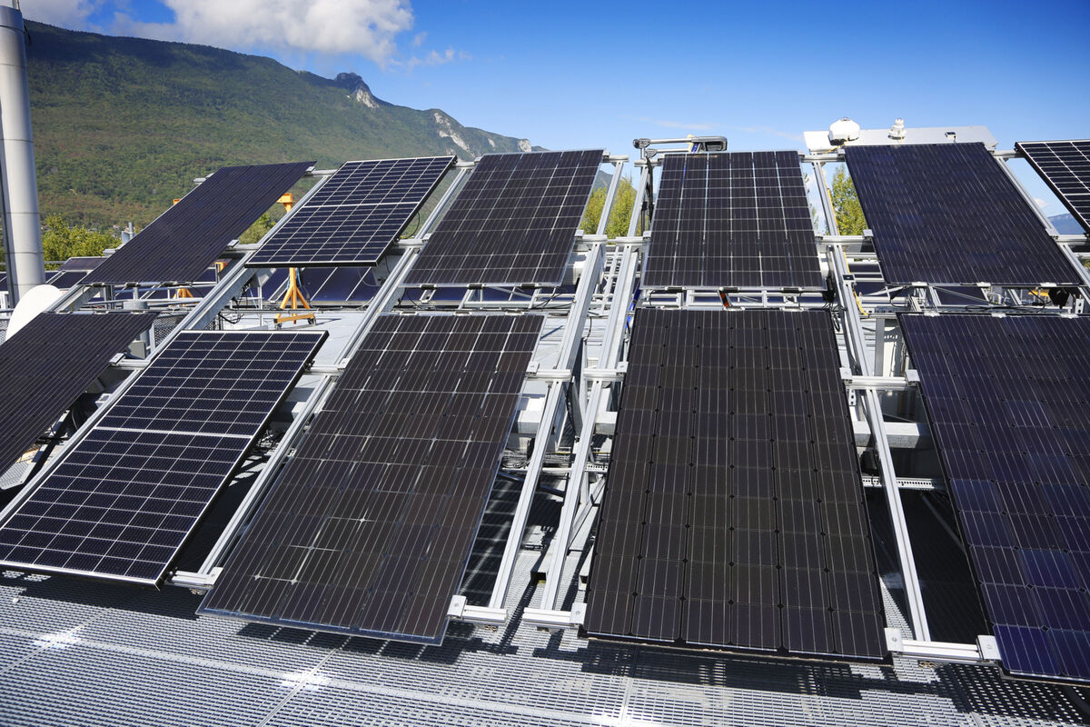 découvrez notre dispositif solaire innovant, une solution écologique et performante pour optimiser votre consommation d'énergie. grâce à sa technologie de pointe, profitez d'une énergie renouvelable accessible et durable tout en préservant l'environnement.